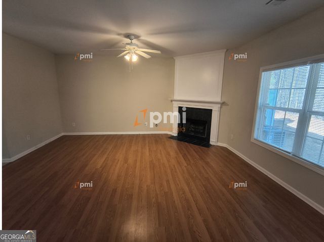 306 Creek Manor Way, Suwanee, GA 30024