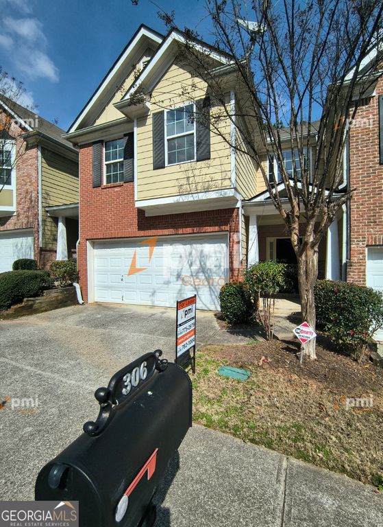 306 Creek Manor Way, Suwanee, GA 30024