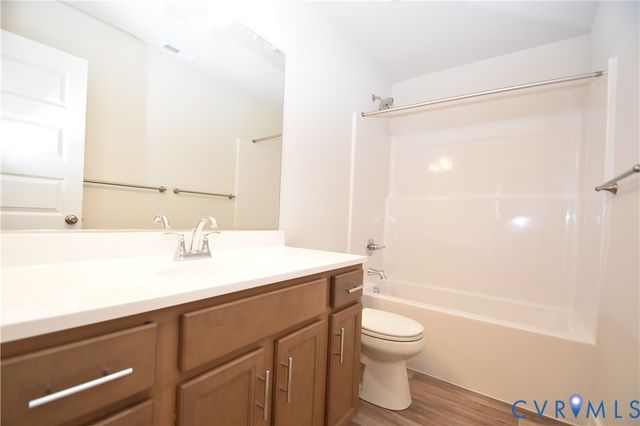 8209 Grantham Woods Way, Henrico, VA 23231