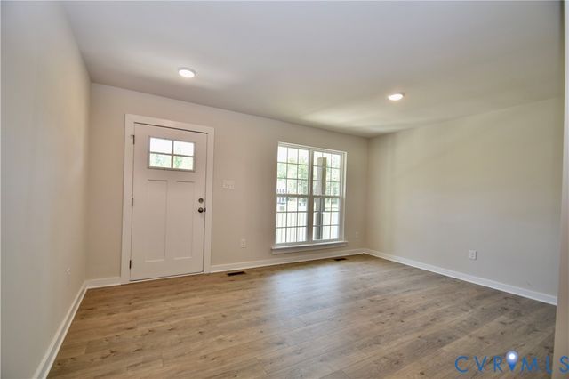 8209 Grantham Woods Way, Henrico, VA 23231