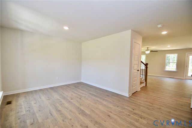 8209 Grantham Woods Way, Henrico, VA 23231