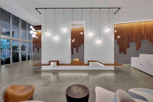 350 S Miami Ave 4103, Miami, FL 33130