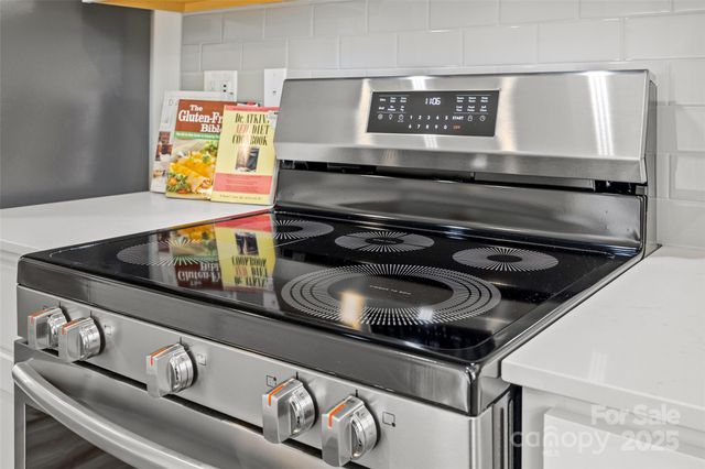 1512 Cottage Creek Drive, Bessemer City, NC 28016