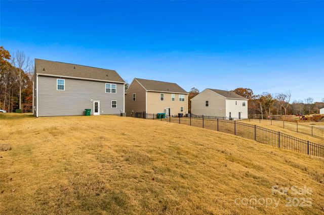 1512 Cottage Creek Drive, Bessemer City, NC 28016