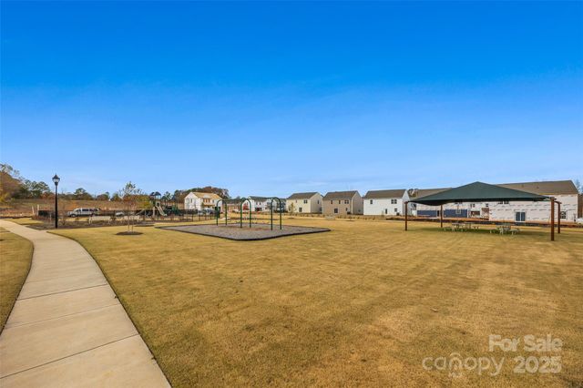 1512 Cottage Creek Drive, Bessemer City, NC 28016