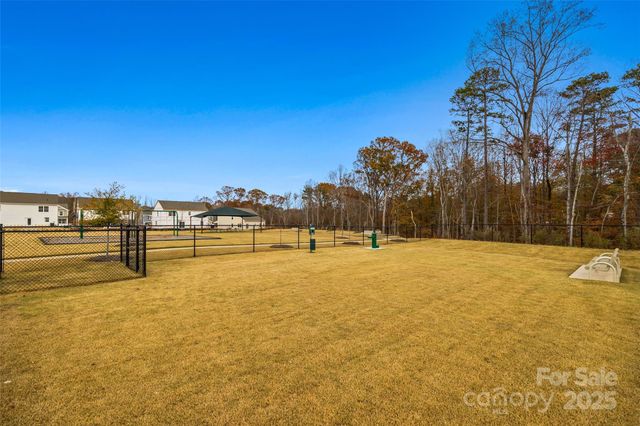 1512 Cottage Creek Drive, Bessemer City, NC 28016