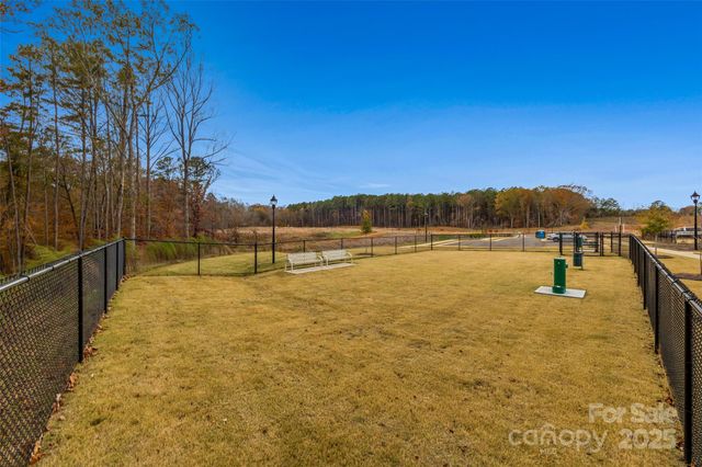 1512 Cottage Creek Drive, Bessemer City, NC 28016