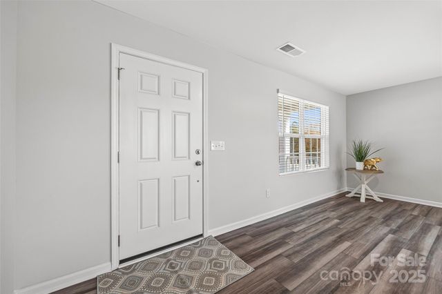 1512 Cottage Creek Drive, Bessemer City, NC 28016