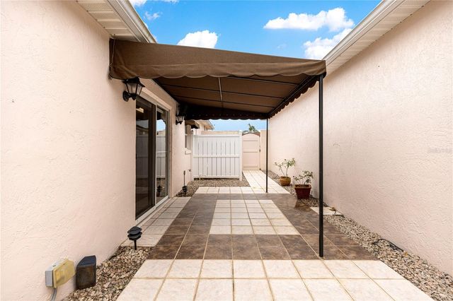 748 HERNANDEZ DRIVE, The Villages, FL 32159