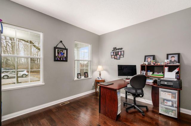 2776 Glenwood Way, Hilliard, OH 43026