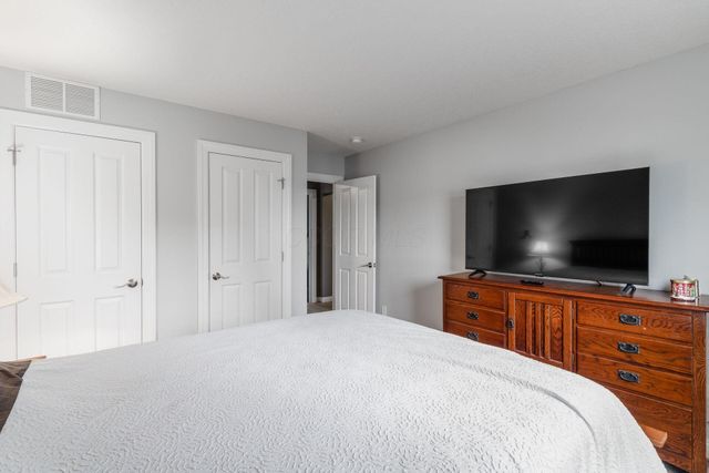 2776 Glenwood Way, Hilliard, OH 43026