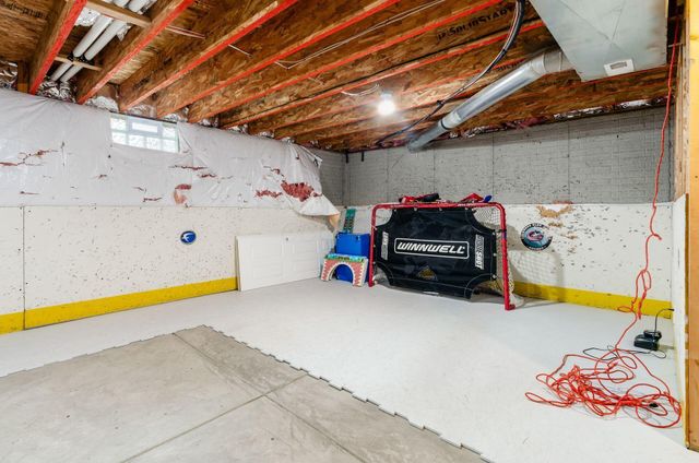 2776 Glenwood Way, Hilliard, OH 43026