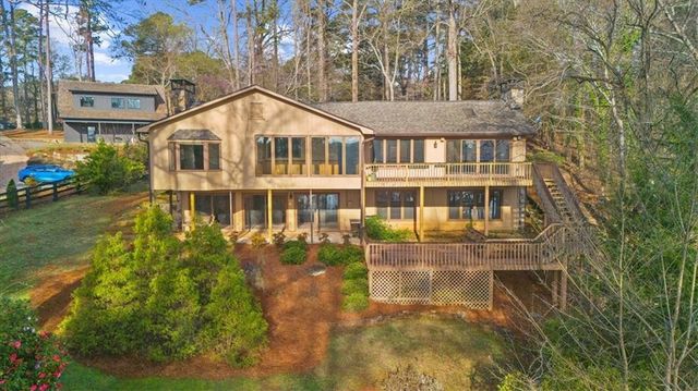 3240 Chimney Point Drive, Cumming, GA 30041