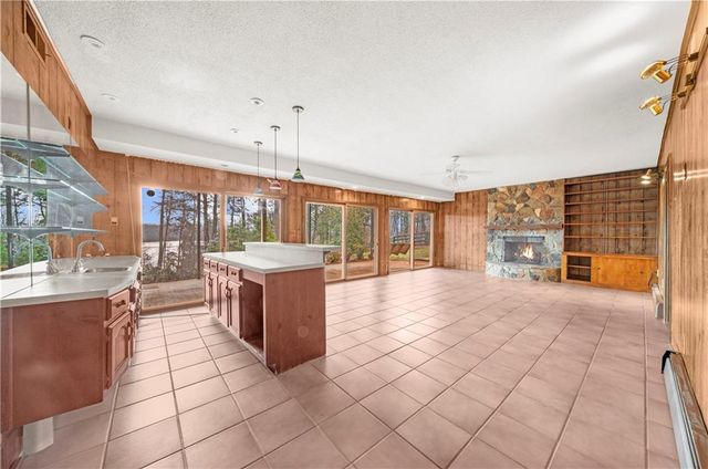 3240 Chimney Point Drive, Cumming, GA 30041