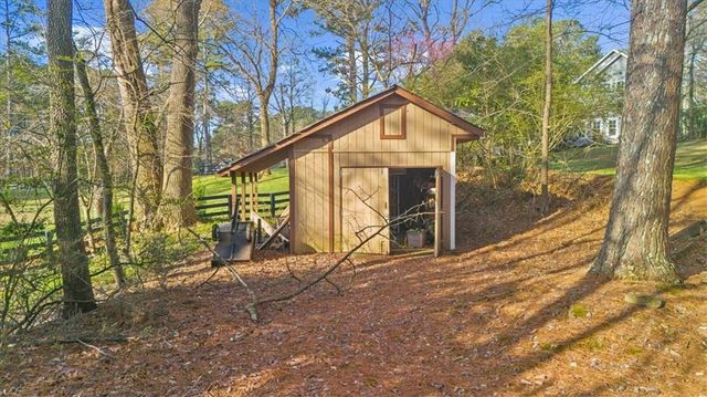3240 Chimney Point Drive, Cumming, GA 30041
