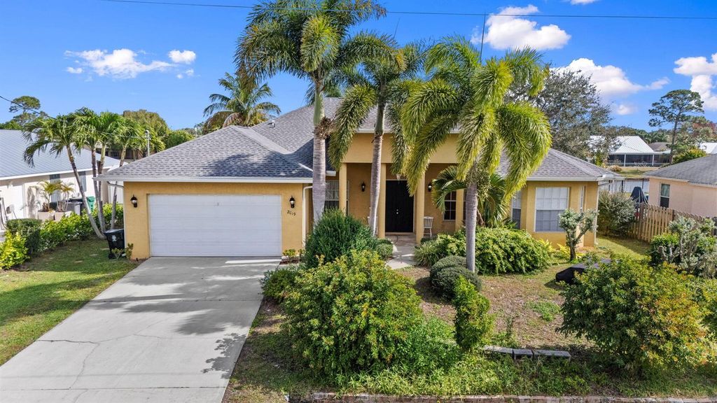2019 SE Mantua Street, Port St. Lucie, FL 34952