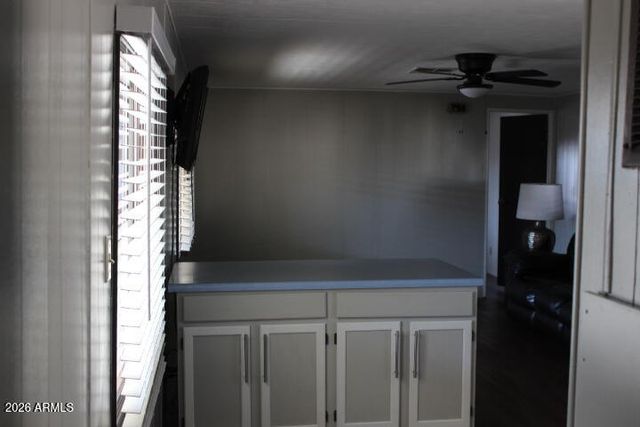 303 S Recker Road 128, Mesa, AZ 85206