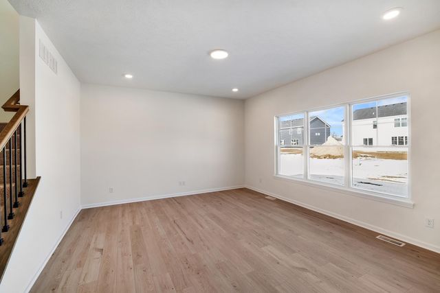 524 E 130th Place, Crown Point, IN 46307