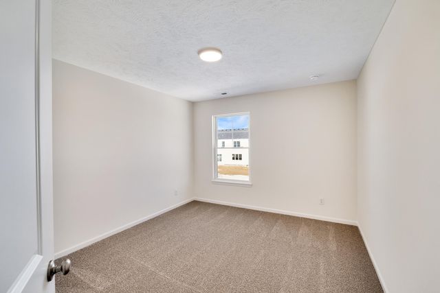 524 E 130th Place, Crown Point, IN 46307