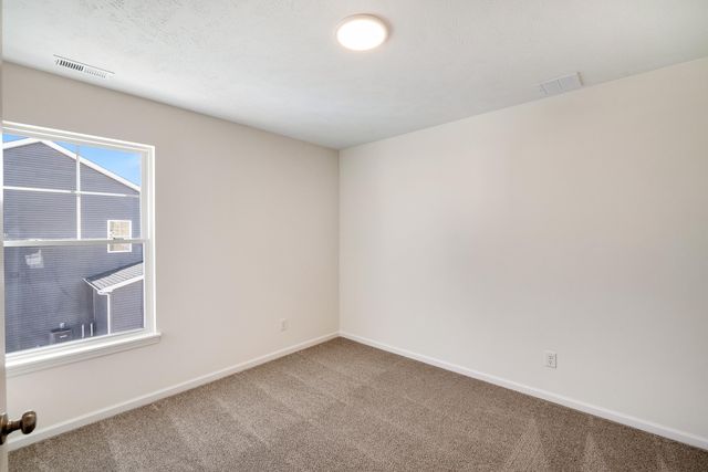 524 E 130th Place, Crown Point, IN 46307