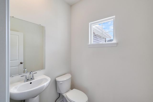 524 E 130th Place, Crown Point, IN 46307