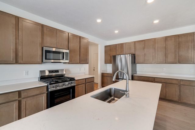 524 E 130th Place, Crown Point, IN 46307