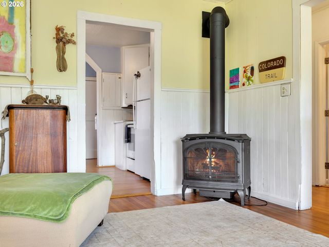 84 Se 10TH Pl, Warrenton, OR 97146