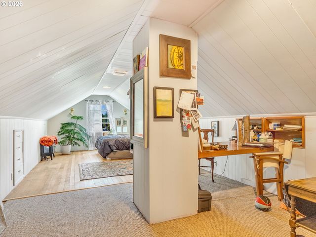 84 Se 10TH Pl, Warrenton, OR 97146