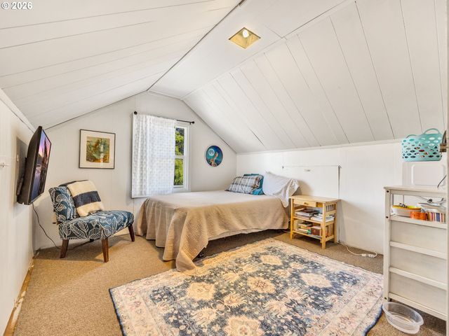84 Se 10TH Pl, Warrenton, OR 97146