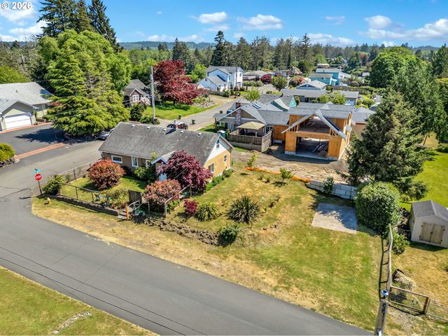84 Se 10TH Pl, Warrenton, OR 97146