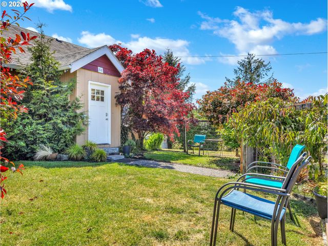 84 Se 10TH Pl, Warrenton, OR 97146