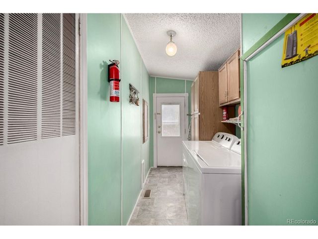 9024 Madeleine St, Denver, CO 80260