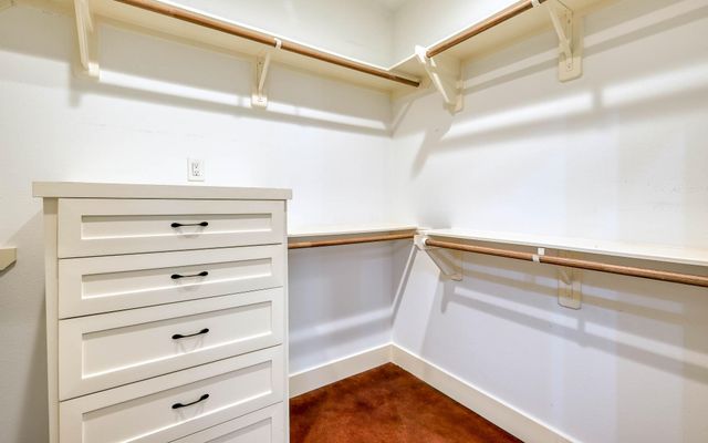 40934 Thomas Lane, Hempstead, TX 77445