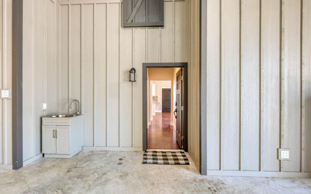 40934 Thomas Lane, Hempstead, TX 77445