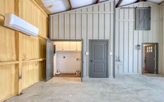 40934 Thomas Lane, Hempstead, TX 77445