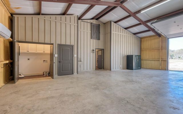 40934 Thomas Lane, Hempstead, TX 77445