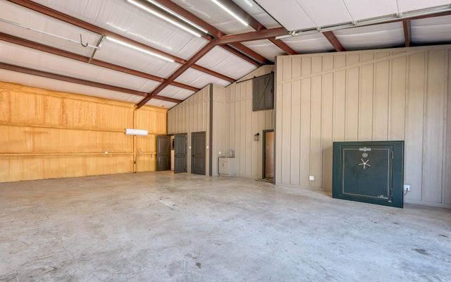 40934 Thomas Lane, Hempstead, TX 77445