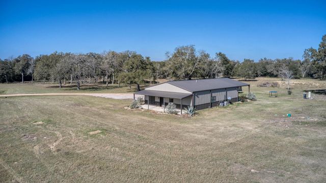40934 Thomas Lane, Hempstead, TX 77445