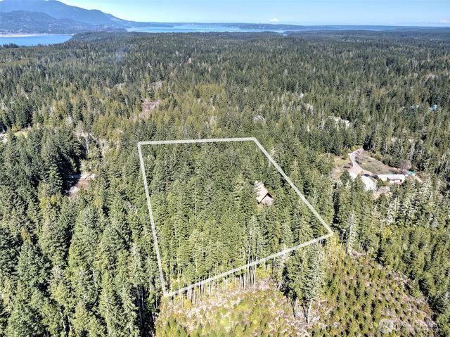 1755 Nellita Road NW, Seabeck, WA 98380