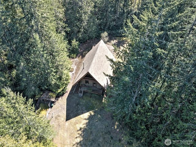 1755 Nellita Road NW, Seabeck, WA 98380