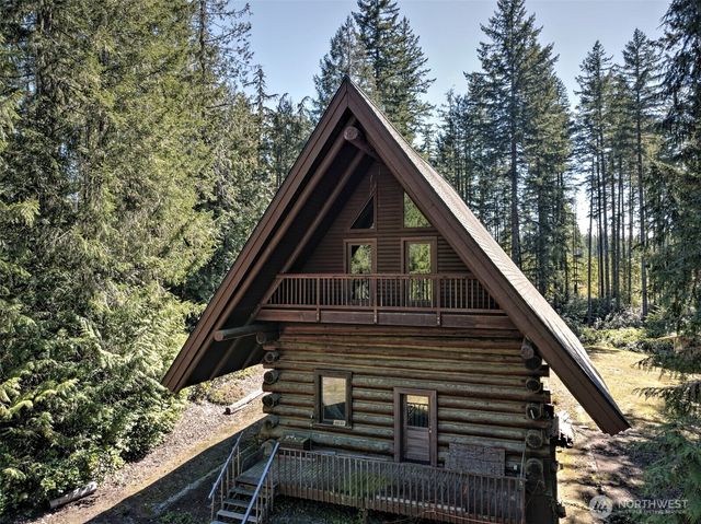 1755 Nellita Road NW, Seabeck, WA 98380