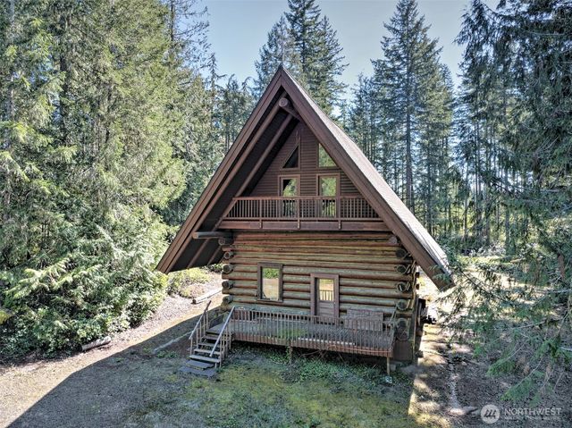1755 Nellita Road NW, Seabeck, WA 98380