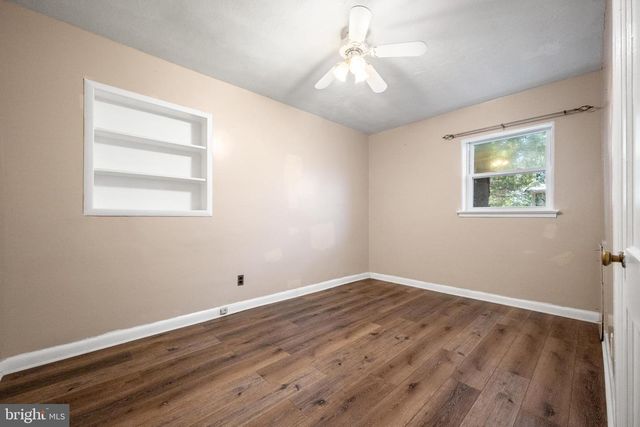 8215 16TH AVE, Hyattsville, MD 20783