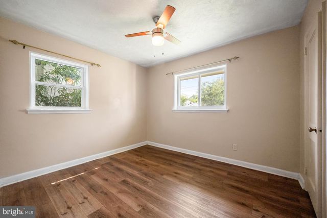 8215 16TH AVE, Hyattsville, MD 20783