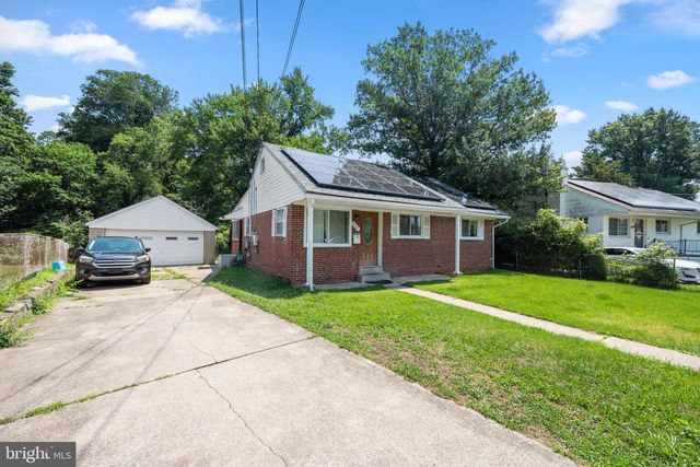 8215 16TH AVE, Hyattsville, MD 20783