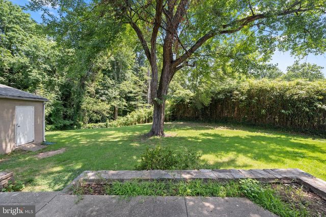 8215 16TH AVE, Hyattsville, MD 20783