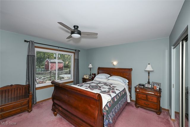 1178 Twinsburg Road E, Macedonia, OH 44056