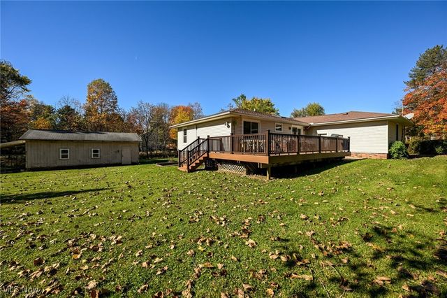 1178 Twinsburg Road E, Macedonia, OH 44056