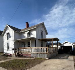 126 Main Street W, Ashville, OH 43103