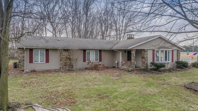 5008 E Shady Point Drive, Monticello, IN 47960